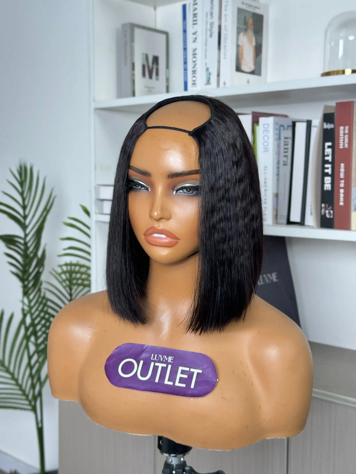 Outlet | Natural Black Glueless U Part Bob Wig 100% Human Hair